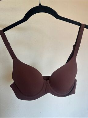 Skims Fits Everybody Scoop Plunge Bra Cocoa Size 32A NWOT
